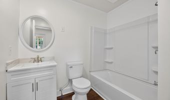 2489 Pocosin Rd, Ayden, NC 28513
