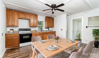 1224 Hollywood Ter, Albemarle, NC 28001