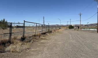 825 Mesa Dr, Fernley, NV 89408