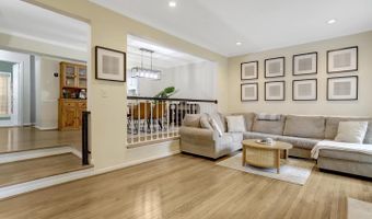 18 S MONTANA St, Arlington, VA 22204