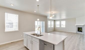 1072 Clara View Dr, Berthoud, CO 80513