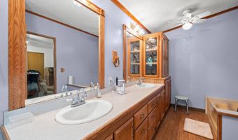 18204 S. SILVERWOOD Dr, Oregon City, OR 97045