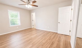 1 Mills Ln, Bella Vista, AR 72714