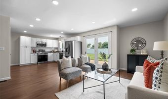 378 Palermo Dr, Ballwin, MO 63021