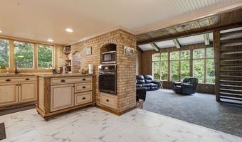 111 NE 15th Ave, Aberdeen, SD 57401