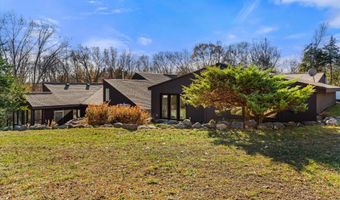 3936 Holden Dr, Ann Arbor, MI 48103