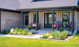127 Hidden Valley Dr, Bardstown, KY 40004