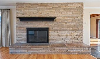 3429 Woodland Rd, Bartlesville, OK 74006