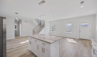 175 Brennan Concourse, Bayville, NJ 08721