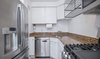 6630 CORNELL Dr, Alexandria, VA 22307