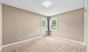 41081 N 1ST St, Antioch, IL 60002