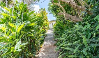 1164 Manulani St, Kailua, HI 96734