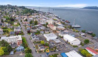 590 17TH St, Astoria, OR 97103