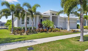 614 Pinckney Dr, Apollo Beach, FL 33572