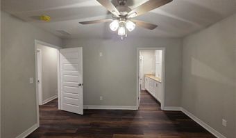 30 E 7th St, Adrian, MO 64720