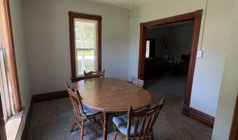 302 S 2nd St, Albert City, IA 50510