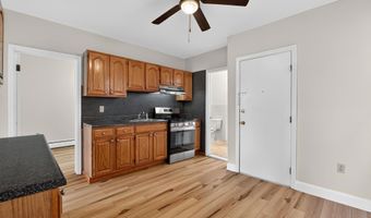 48 E 19TH St 3, Bayonne, NJ 07002