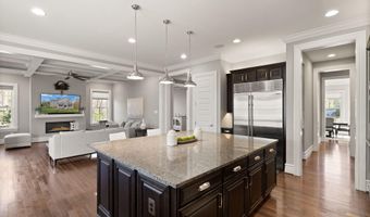 41062 LYNDALE WOODS Dr, Aldie, VA 20105