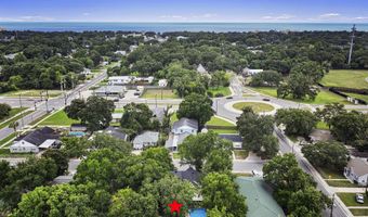 1090 Cherokee St, Biloxi, MS 39530