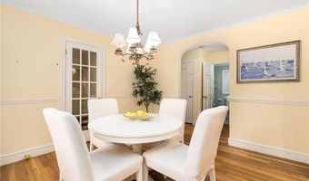 75 Markwood Dr, Barrington, RI 02806