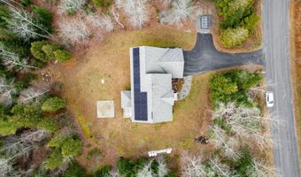 183 Skyline Rd, Bangor, ME 04401