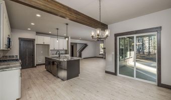 7832 E Autry Ln, Athol, ID 83801