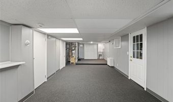 30 Alabama Ave, Warwick, RI 02888