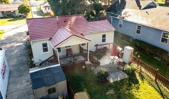 394 Long St, Amherst, OH 44001