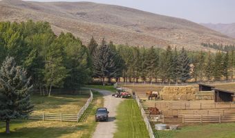 113 Townsend Gulch Rd, Bellevue, ID 83313