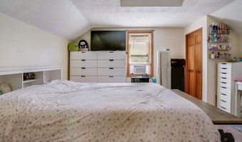 19 Amherst Rd, Merrimack, NH 03054
