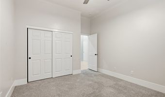 10820 Woodstream Ct, Las Vegas, NV 89135