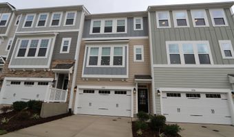2728 Hunter Woods Dr, Apex, NC 27502