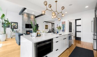 3795 W Sycamore Beach Rd, Angola, IN 46703