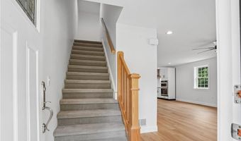65 Oakland Ave, Burrillville, RI 02858