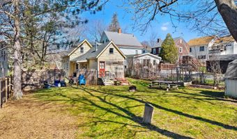 60 6th St, Bangor, ME 04401