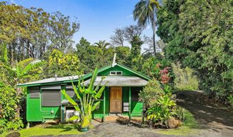 1055 Kaupakalua Rd, Haiku, HI 96708