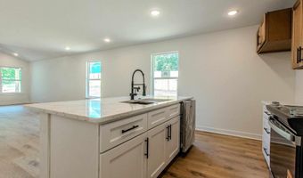 430 Main St, Bauxite, AR 72011