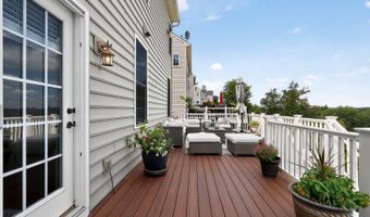 3206 HATCHER St, Alexandria, VA 22303