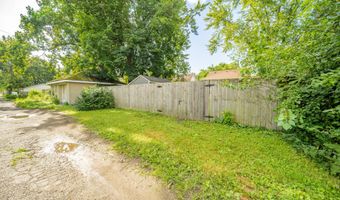 814 W 5th St, Anderson, IN 46016