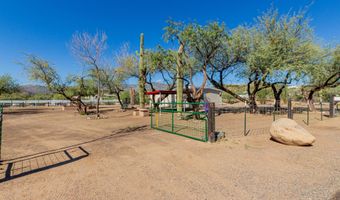 33450 S RIVER BEND Rd, Black Canyon City, AZ 85324