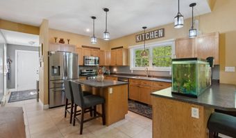 76 Asbury Ln, Acton, ME 04001