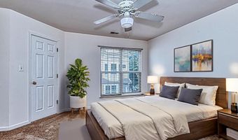 5832 COWLING Ct, Alexandria, VA 22304