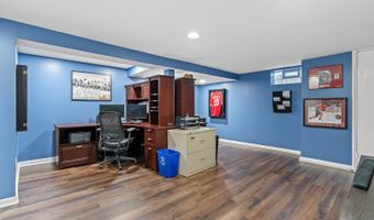 15 E Fairview St, Arlington Heights, IL 60005
