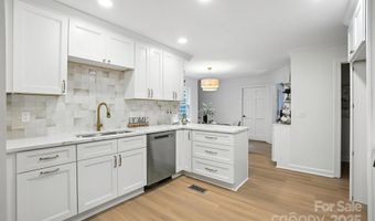 6542 Cross Field Ln, Charlotte, NC 28226