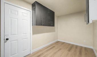 1065 W WHITELEY St, Apache Junction, AZ 85120