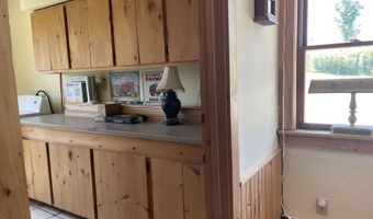 303 BOLTON Rd, Cabot, VT 05647