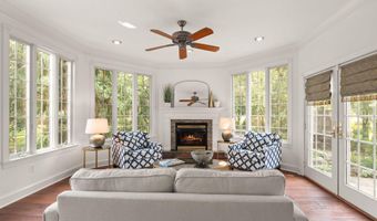 19879 MELLON Cir, Ashburn, VA 20147