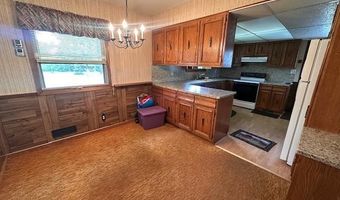 21 Glen Cir, Babbitt, MN 55706
