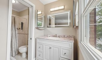 7474 ZANUCK Ct, Annandale, VA 22003