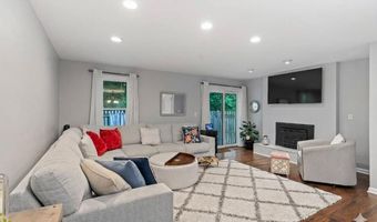 174 Williamsburg Ct, Albany, NY 12203
